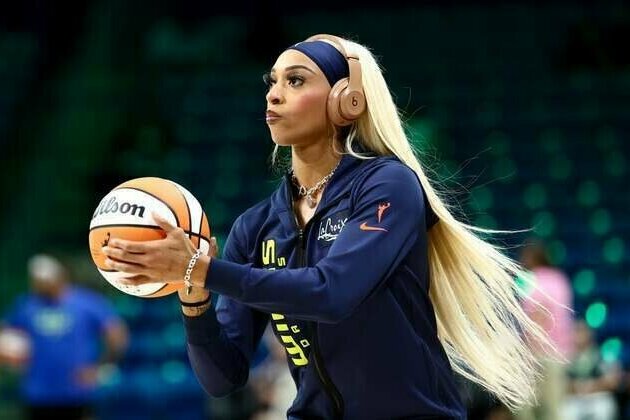 Lynx acquire DiJonai Carrington in trade with Wings