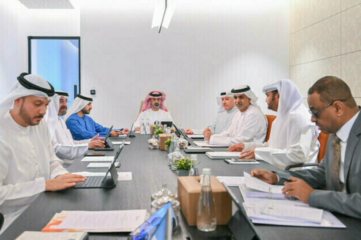 Ammar bin Humaid chairs board meeting of Ajman Bank