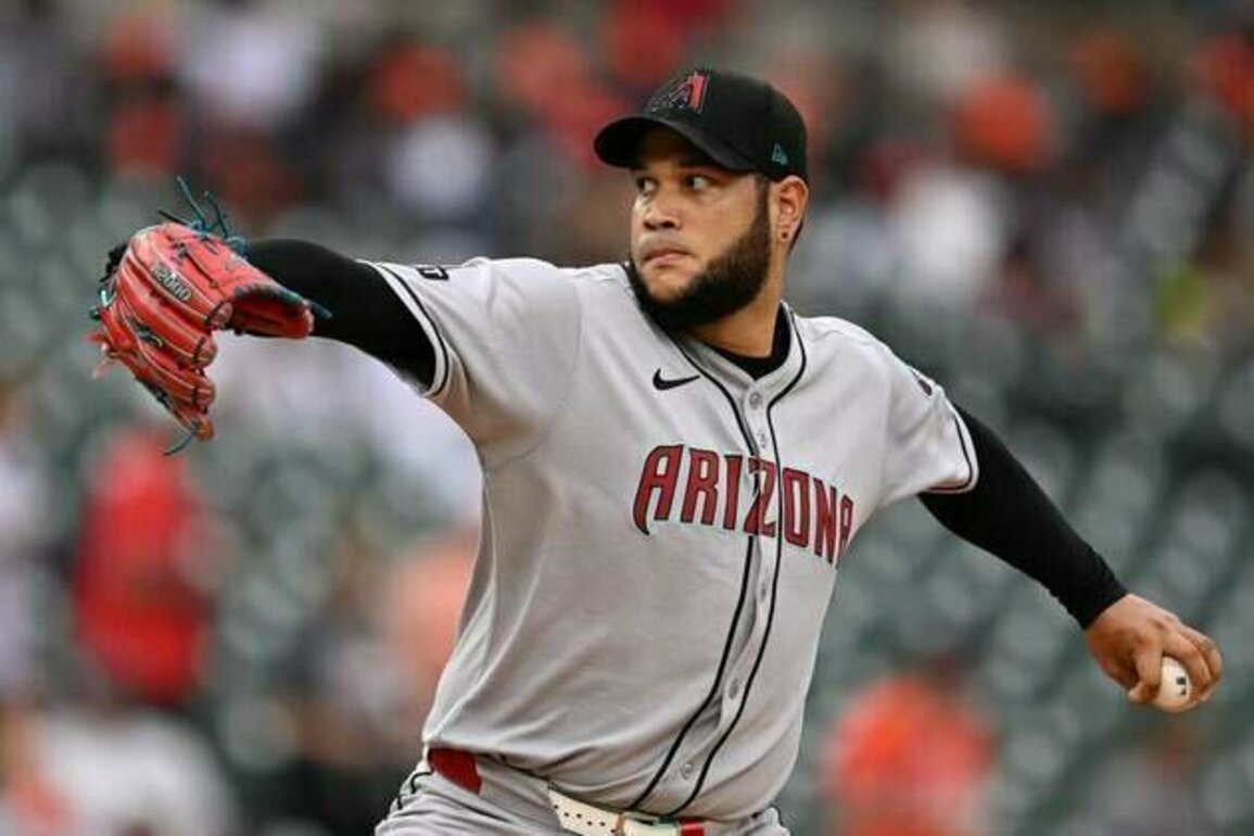Eduardo Rodriguez, D-backs chase series win vs. Rockies