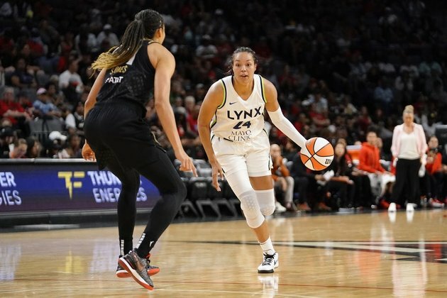 Sixth-seeded Lynx out to stun Sun in winner-take-all Game 3