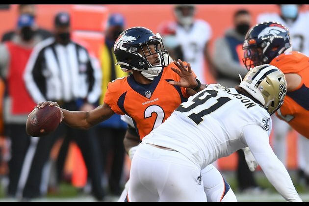 Saints cruise past QB-less Broncos, 31-3