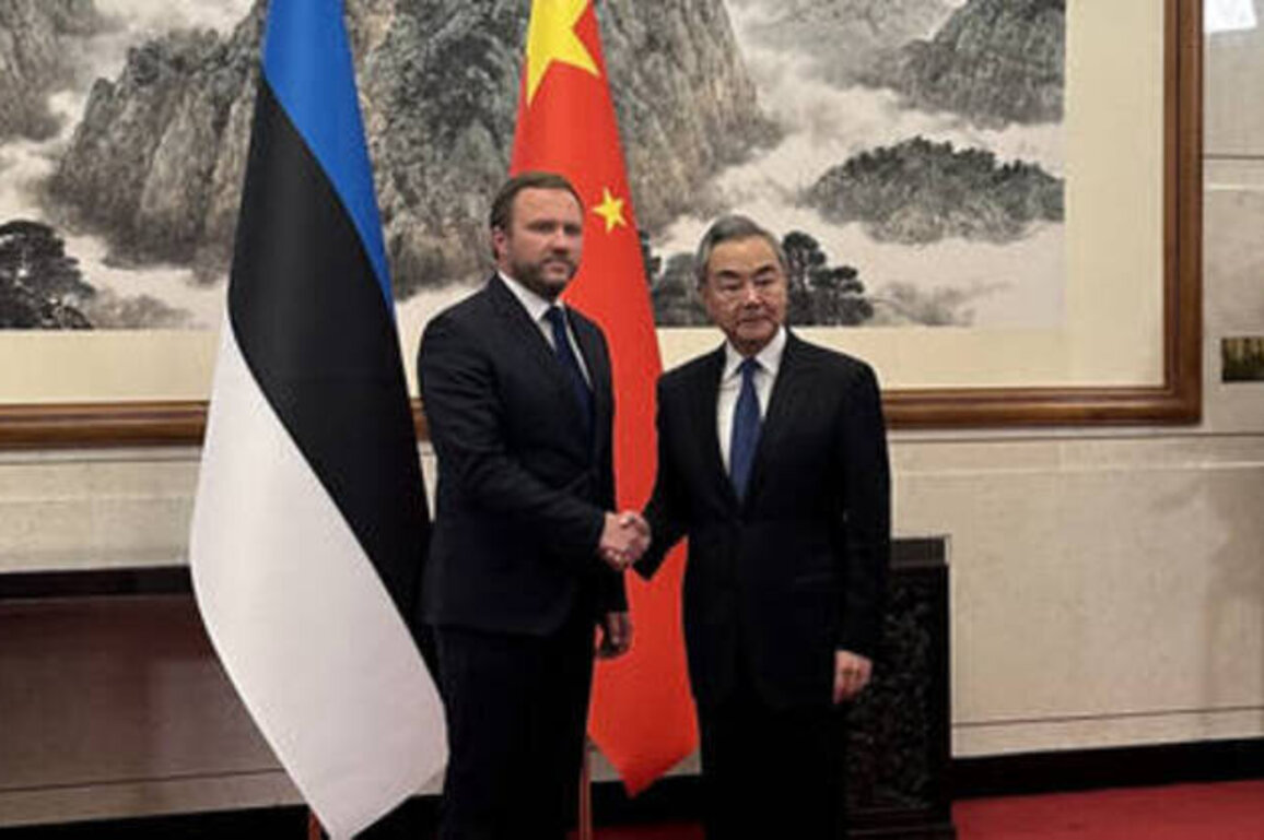 Baltic state demands that EU 'deal with' China