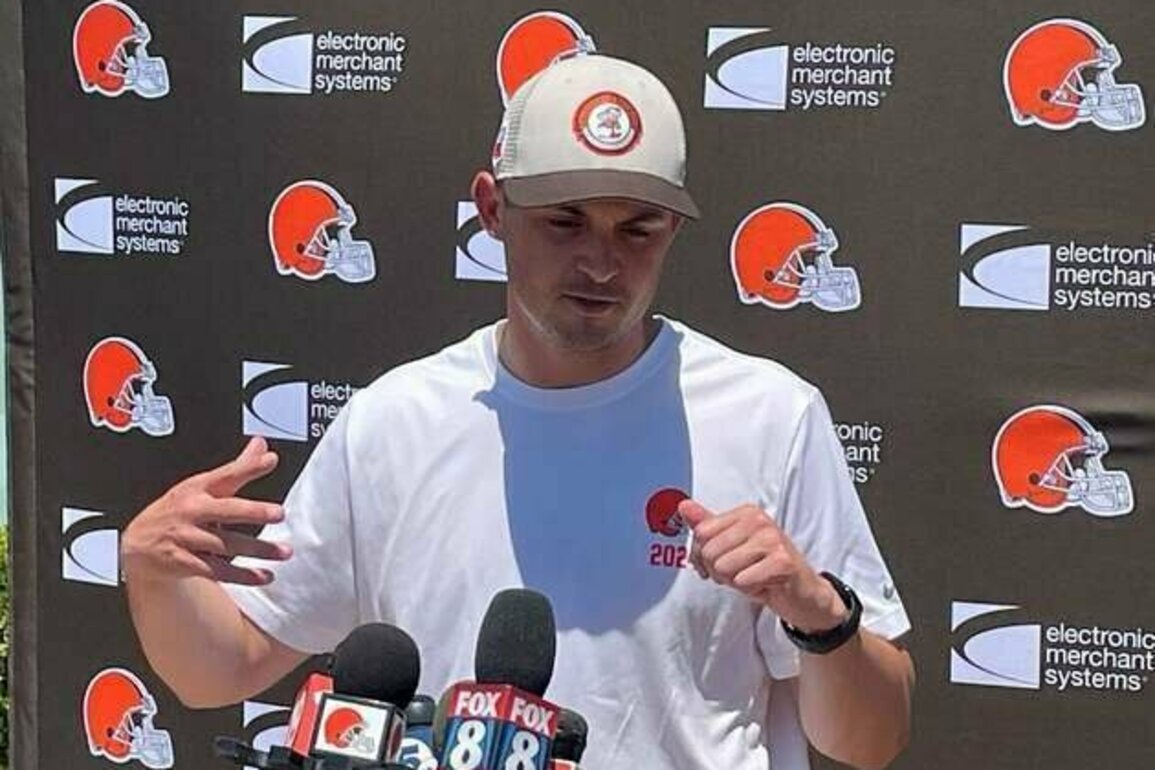 Browns' Kevin Stefanski hands play-calling duties to OC Tommy Rees