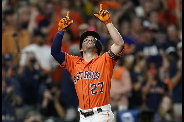 Astros bounce back behind Jose Urquidy, level World Series 1-1
