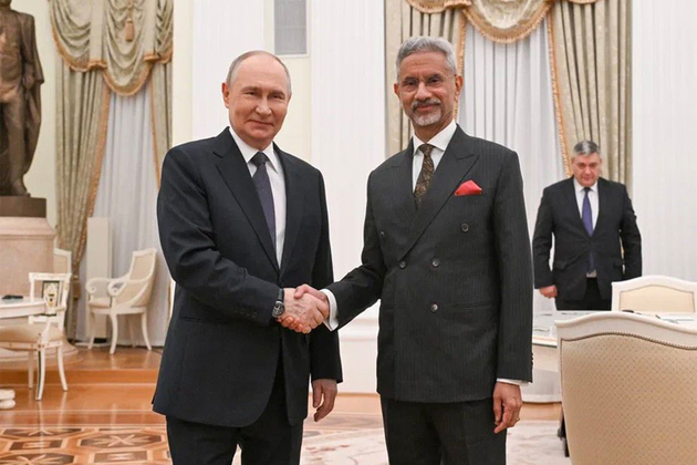 Jaishankar calls on President Putin; conveys greetings of PM Modi ahead of India-Russia Summit