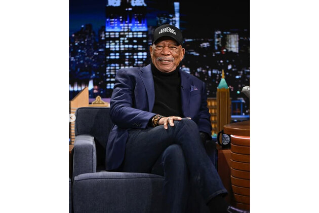 Morgan Freeman announces Blues Album, releases first single