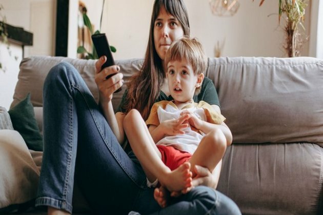 Watching TV with your child might help in their brain development: Study
