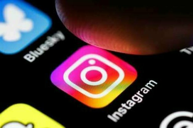 India blocks high-level Pakistani social accounts amid tensions - media