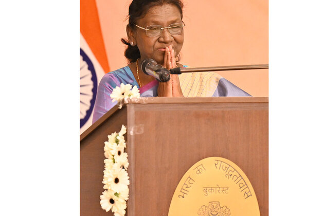 President Murmu hails Indian diaspora in Romania as "'true representatives of India'"