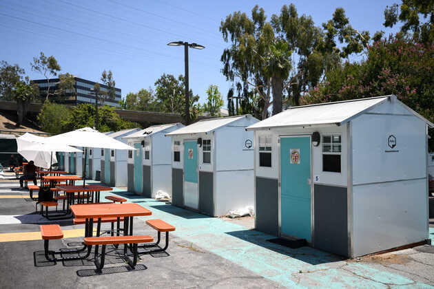 Los Angeles tiny homes move people off streets amid World Cup spotlight - Homelessness