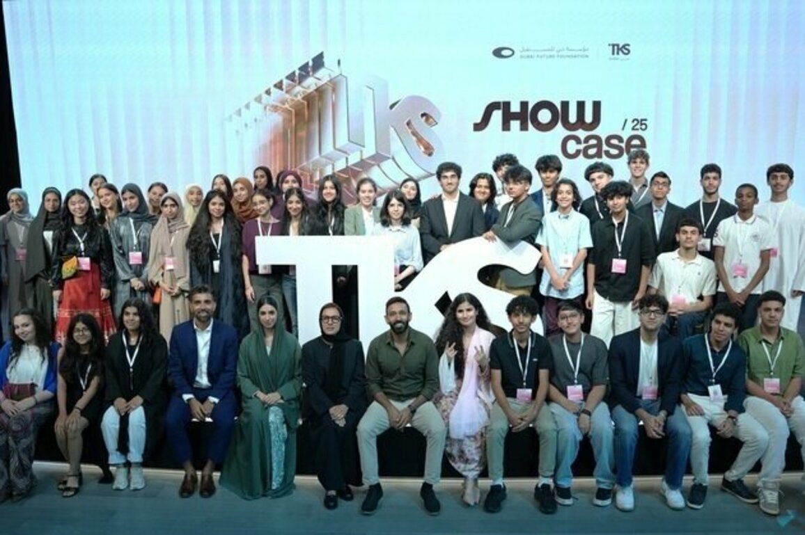 DFF marks graduation of 90 exceptional students from inaugural 'The Knowledge Society' Dubai Programme