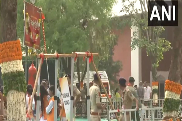 PM Modi to hold roadshow in Gujarat's Vadodara; preparations underway