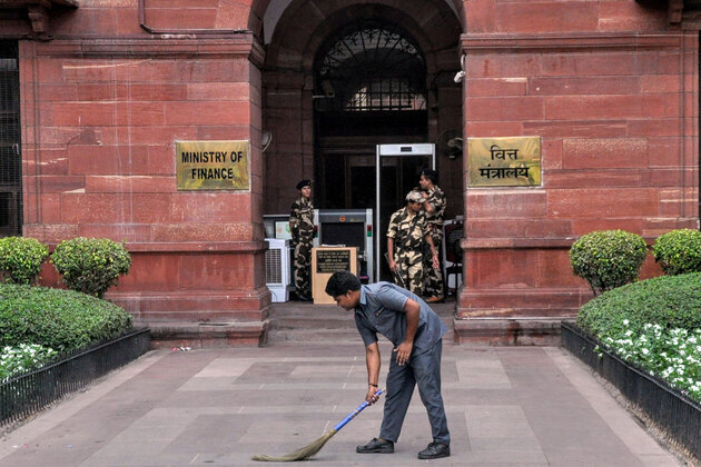 Govt denies reports of central bank selling USD 12 billion worth of gold: Finance Ministry sources