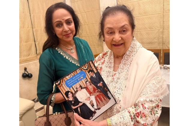 'The love he had for Dilip Sahib was...': Saira Banu shares memory of Dharmendra after meeting Hema Malini