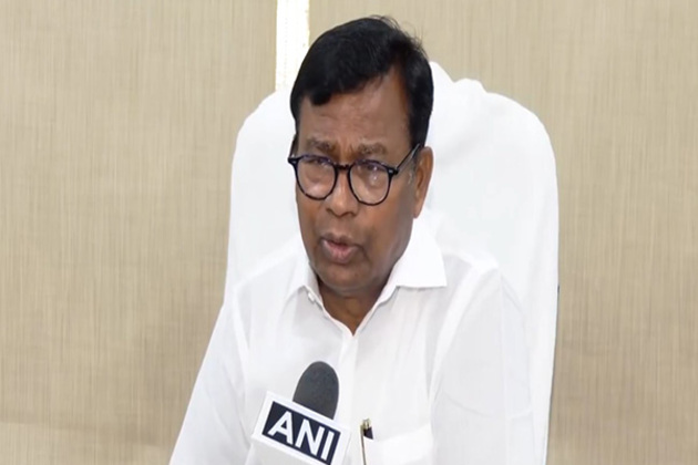 "State education minister must resign," says Odisha Congress chief Bhakta Charan Das on Balasore student self-immolation case
