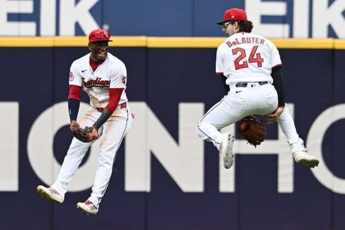 Angel Martinez leads Guardians to sweep of Angels