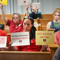 Readers Write- Police response to domestic violence, Lake Street raid, trade