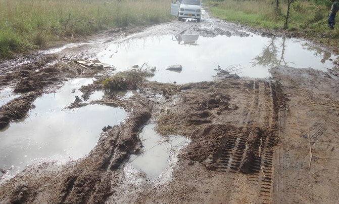 Bad roads, flooding hurt upcountry businesses Bad roads, flooding hurt upcountry businesses