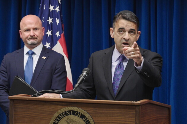 Federal prosecutors charge 15 with impeding agents during Minnesota ICE crackdown