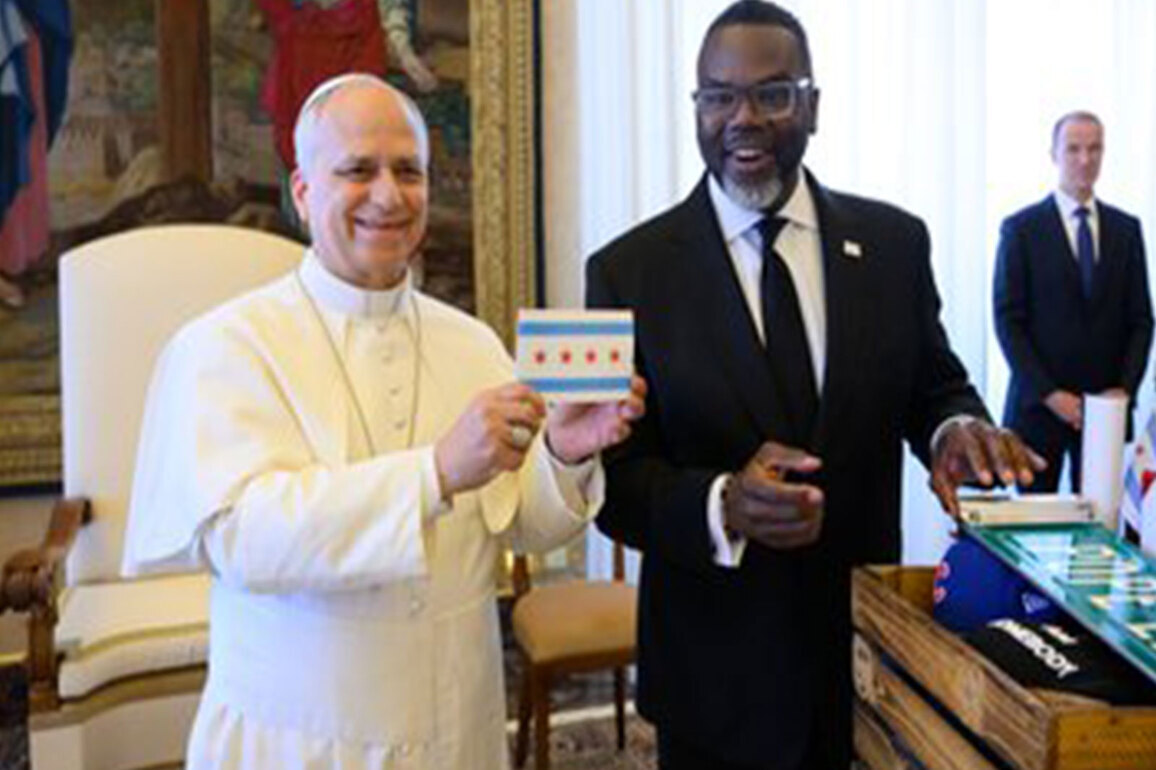 Trump lashes out at Pope Leo XIV over Vatican meeting with "useless" Chicago mayor
