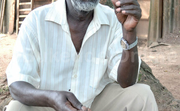 Dan Kamaanyi ng’anyumya ebyaliwo mu Lubiri mu 1966. Dan Kamaanyi ng’anyumya ebyaliwo mu Lubiri mu 1966.
