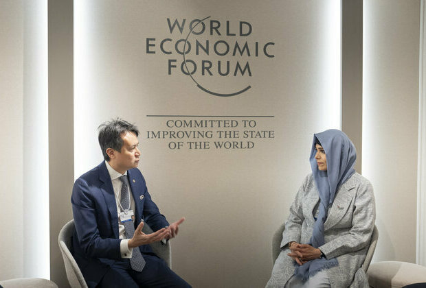 Latifa bint Mohammed, WIPO Director-General discuss enhancing collaboration in Davos