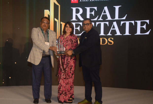 Justo Clinches Double Victory at ET Realty Awards 2025: Property Consultant of the Year & Property Consultant of the Year (Residential)