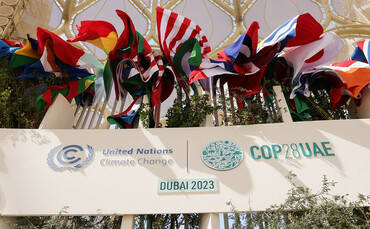 „Ein wichtiger erster Schritt“: COP28 genehmigt offiziell Verlust- und Schadensfonds