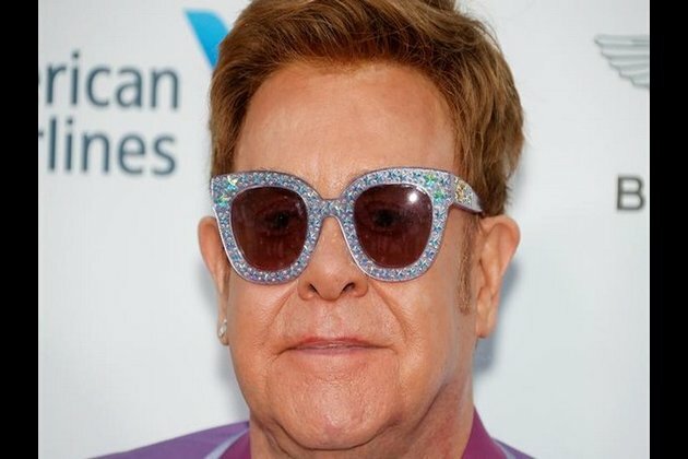 Michael Jackson was 'mentally ill', Elton John claims in his memoir
