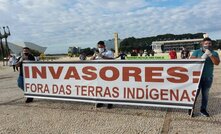  Protesto em Brasília contra projeto de mineração em terras indígenas/Divulgação