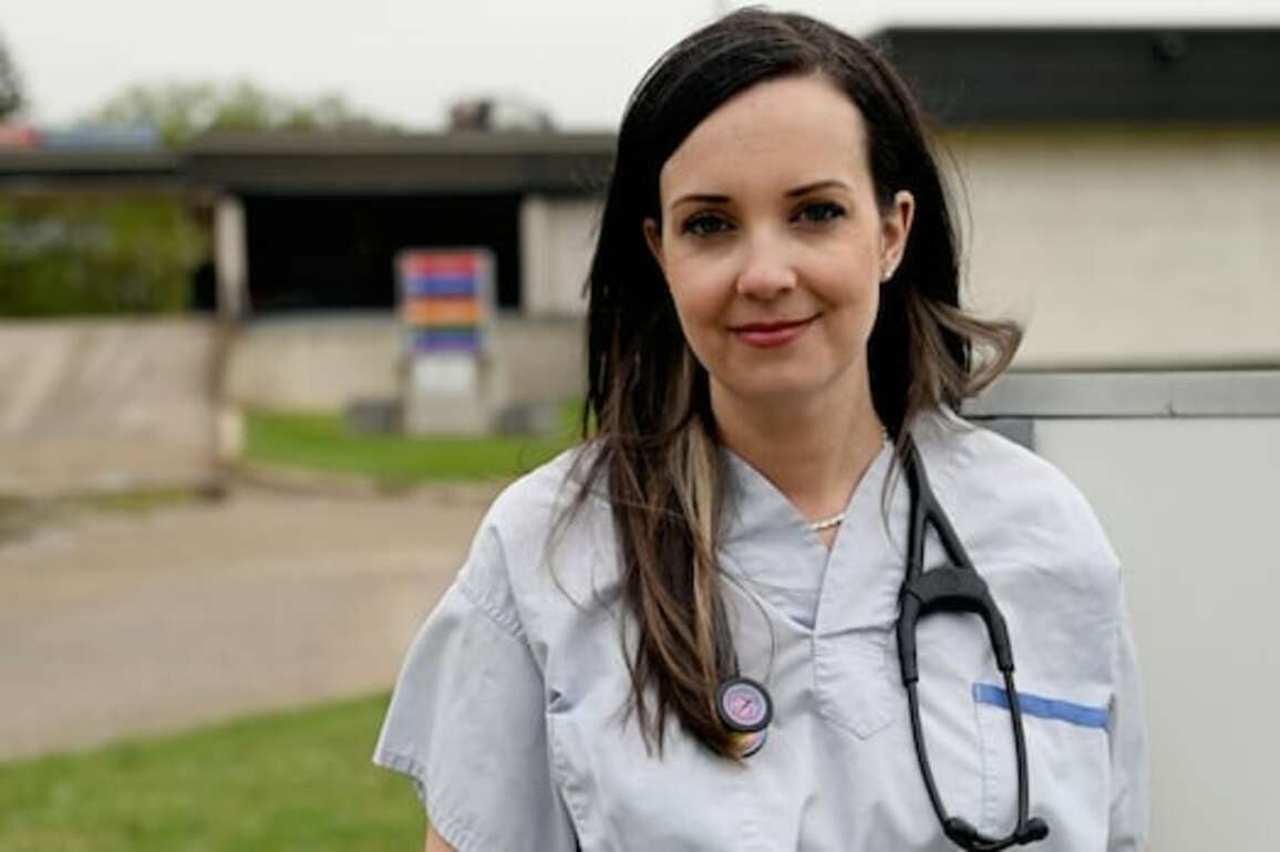 Doctors Manitoba cheers changes to help U.S. physicians relocate to province