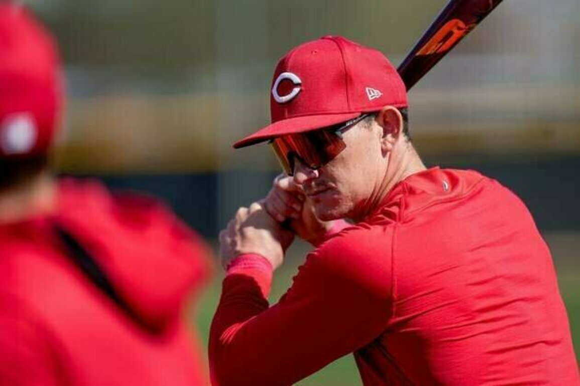 Reds OF Austin Hays (calf) to open season on 10-day IL