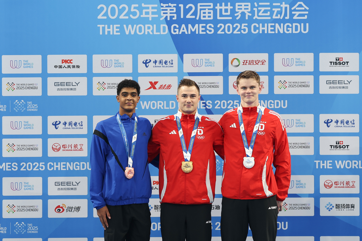 (SP)CHINA-CHENGDU-THE WORLD GAMES 2025-FINSWIMMING-MEN'S SURFACE 100M (CN)