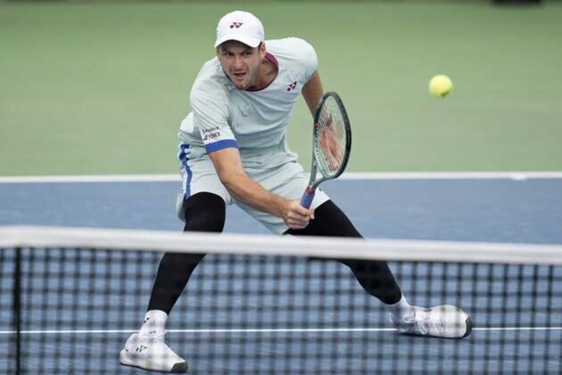 ATP roundup: Poland, Switzerland to clash in United Cup final