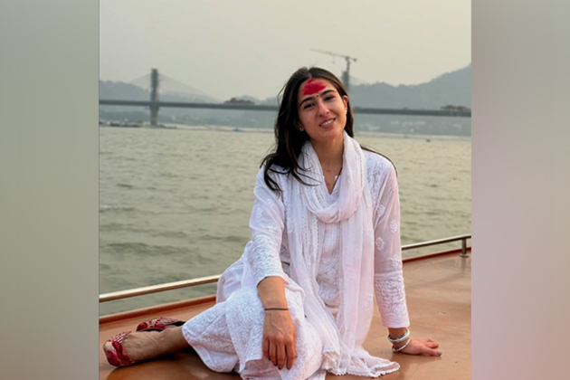 Sara Ali Khan's visit to Kamakhya temple