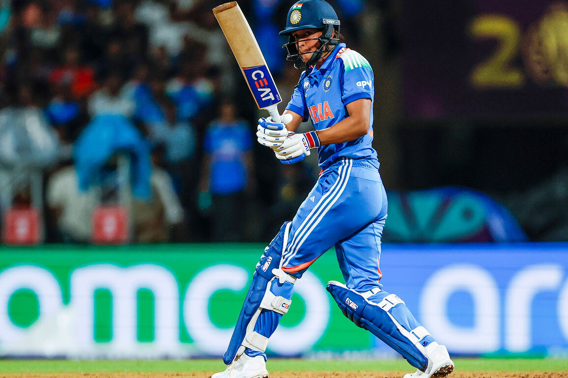 Harmanpreet shines as India seal 5-0 T20I whitewash against Sri Lanka in a nail-biter