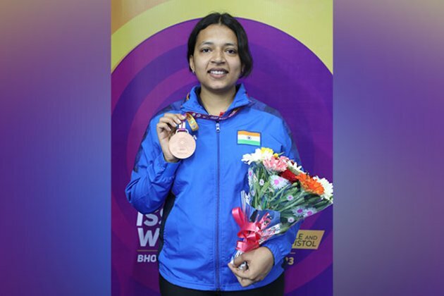 Sift Kaur Samra wins her first individual world cup medal amidst a near Chinese sweep