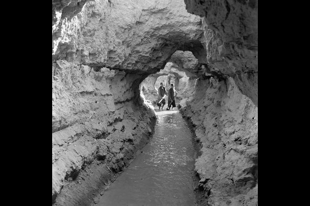 Ancient Karez wells still nourishing Xinjiang people