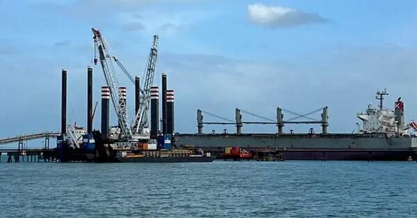 GEMCO wharf back in action after TC Megan destruction