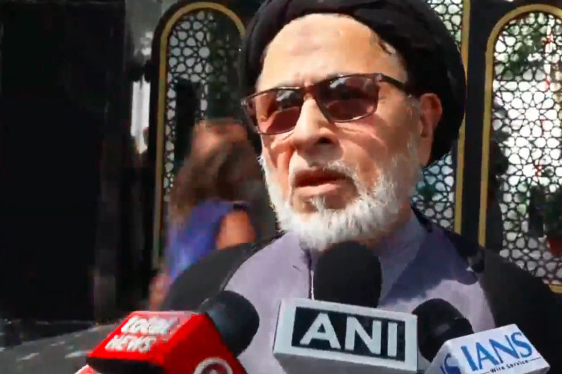 "World is about to witness worse days": Imam of Shia Jama Masjid condemns killing of Iran's Supreme Leader