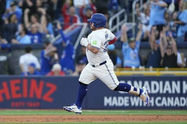 Blue Jays chase another quick start against Twins