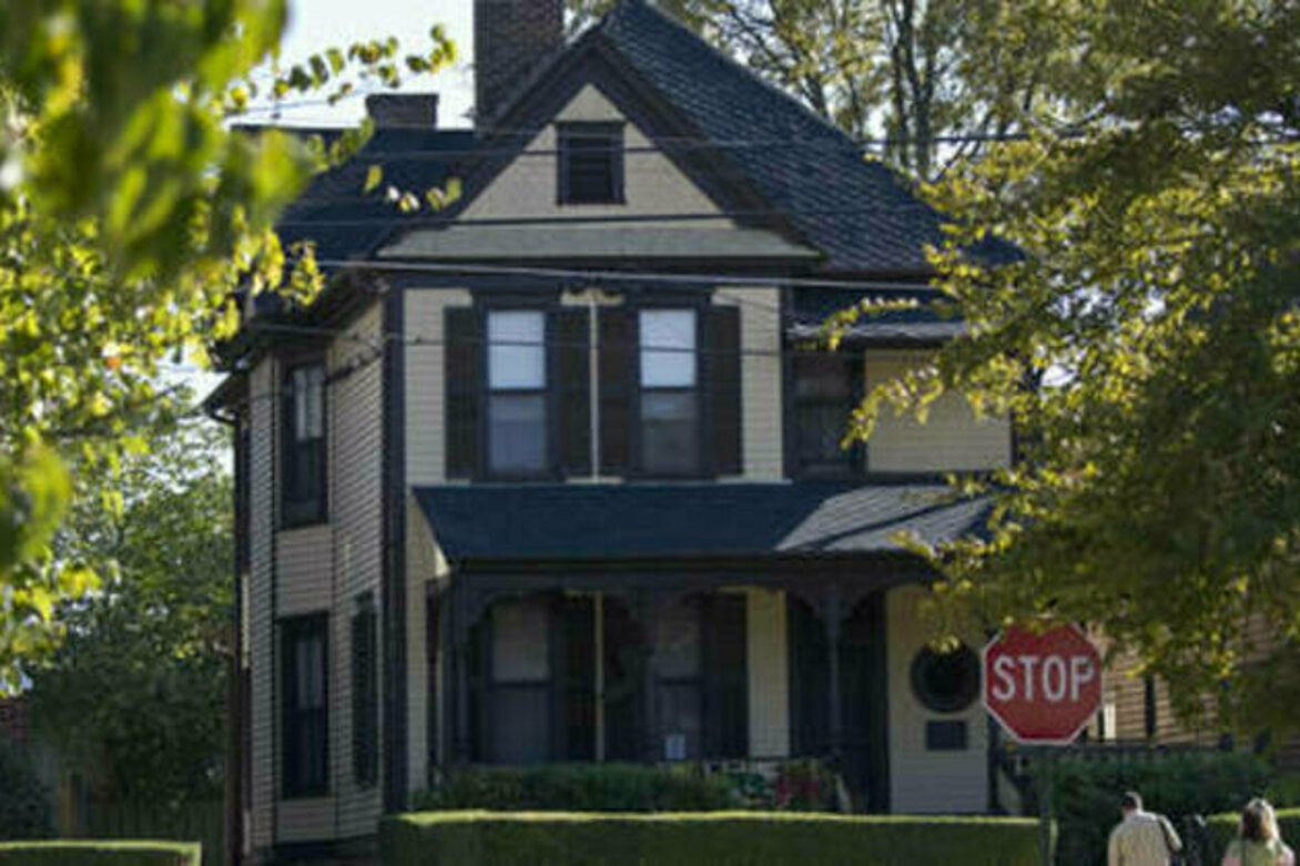 Woman charged with arson attempt on MLK Jr. birthplace