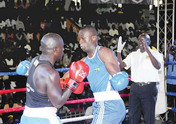  wedish based boxer lex wabale right fights mma yambadde during the finals of the national trials for the ombers team to the frican qualifieres in enegal at ugogo hoto y ilvano ibuuka