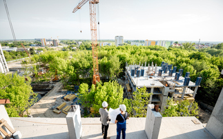Report: Migrant workers needed to help fill $280bn global green jobs opportunity