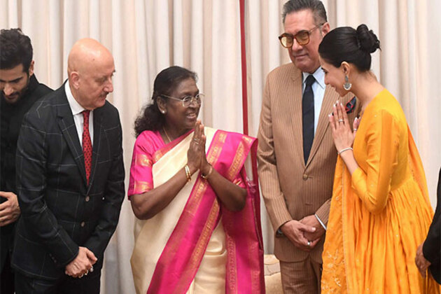 President Murmu meets Anupam Kher, cast of 'Tanvi The Great' at film's special screening