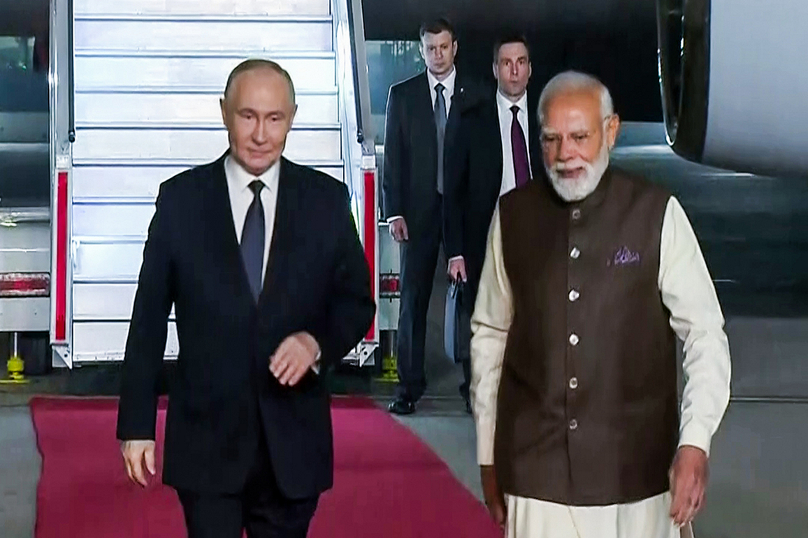 India, Russia likely to discuss defence projects including Su-30 overhaul, S-400/500, Verba, R-37 during Putin visit