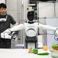 China's innovative solutions propel global shifts toward smarter, greener industries