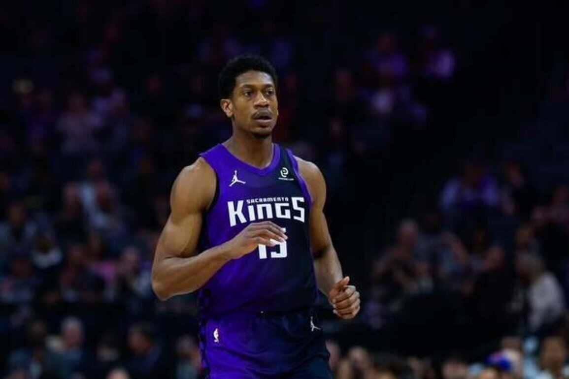 Kings F De'Andre Hunter out for season over after eye surgery