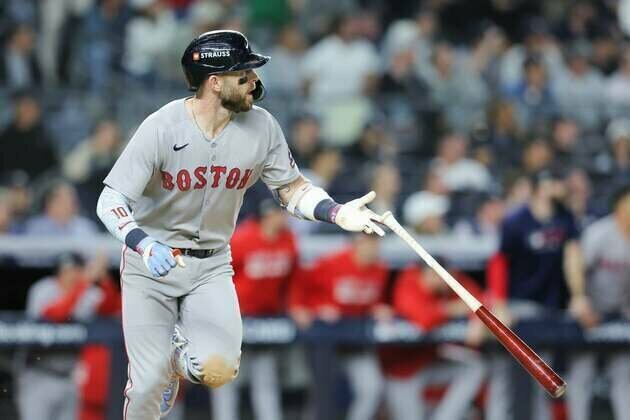 Reports: Red Sox SS Trevor Story opts into contract, will return in 2026