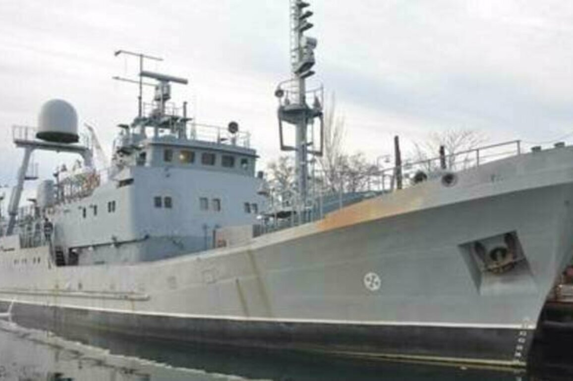 Russian forces sink Ukrainian warship - MOD